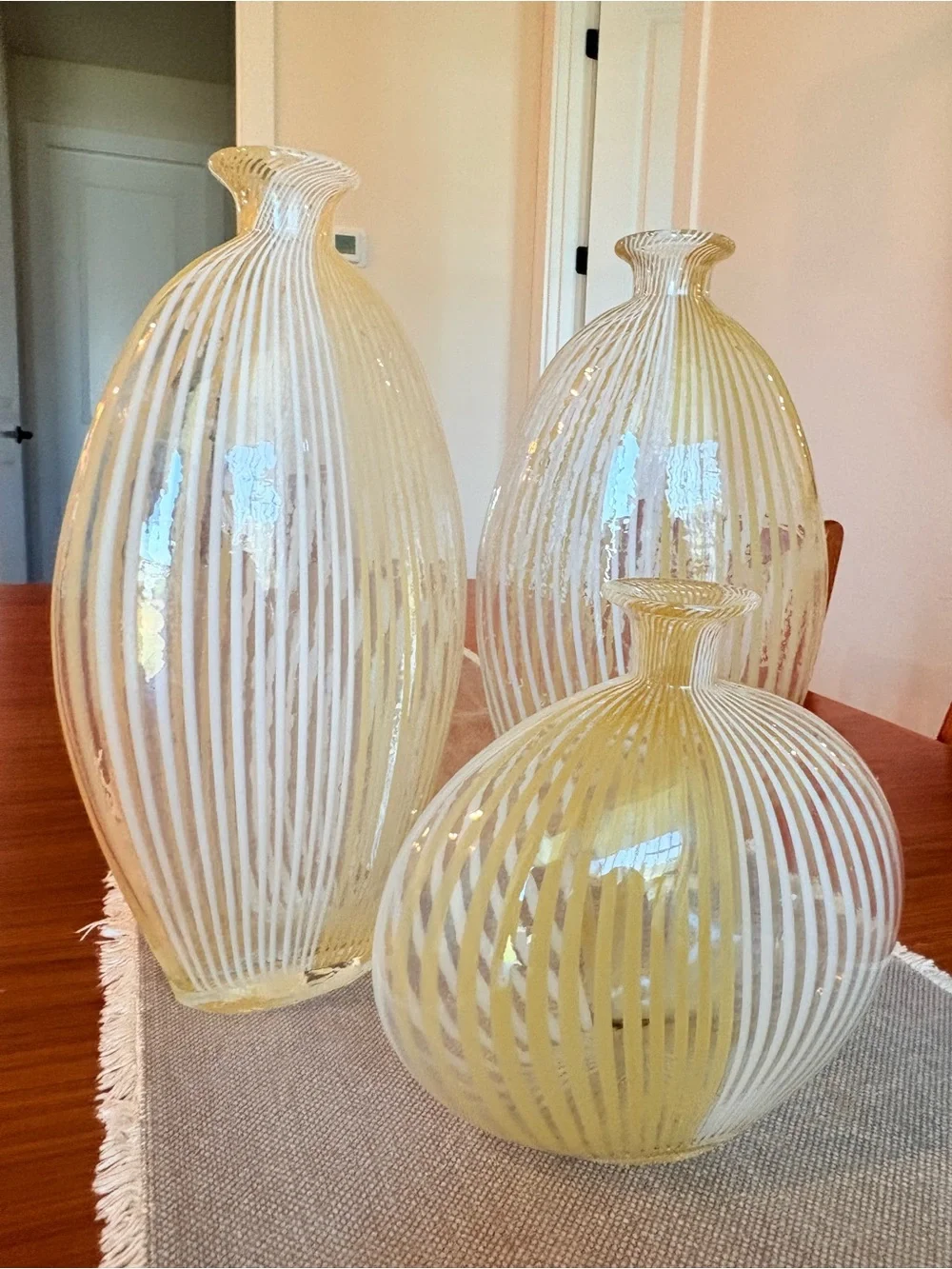 Z Gallerie MCM Murano Style 3 Striped Glass Vases White & Beige 8
